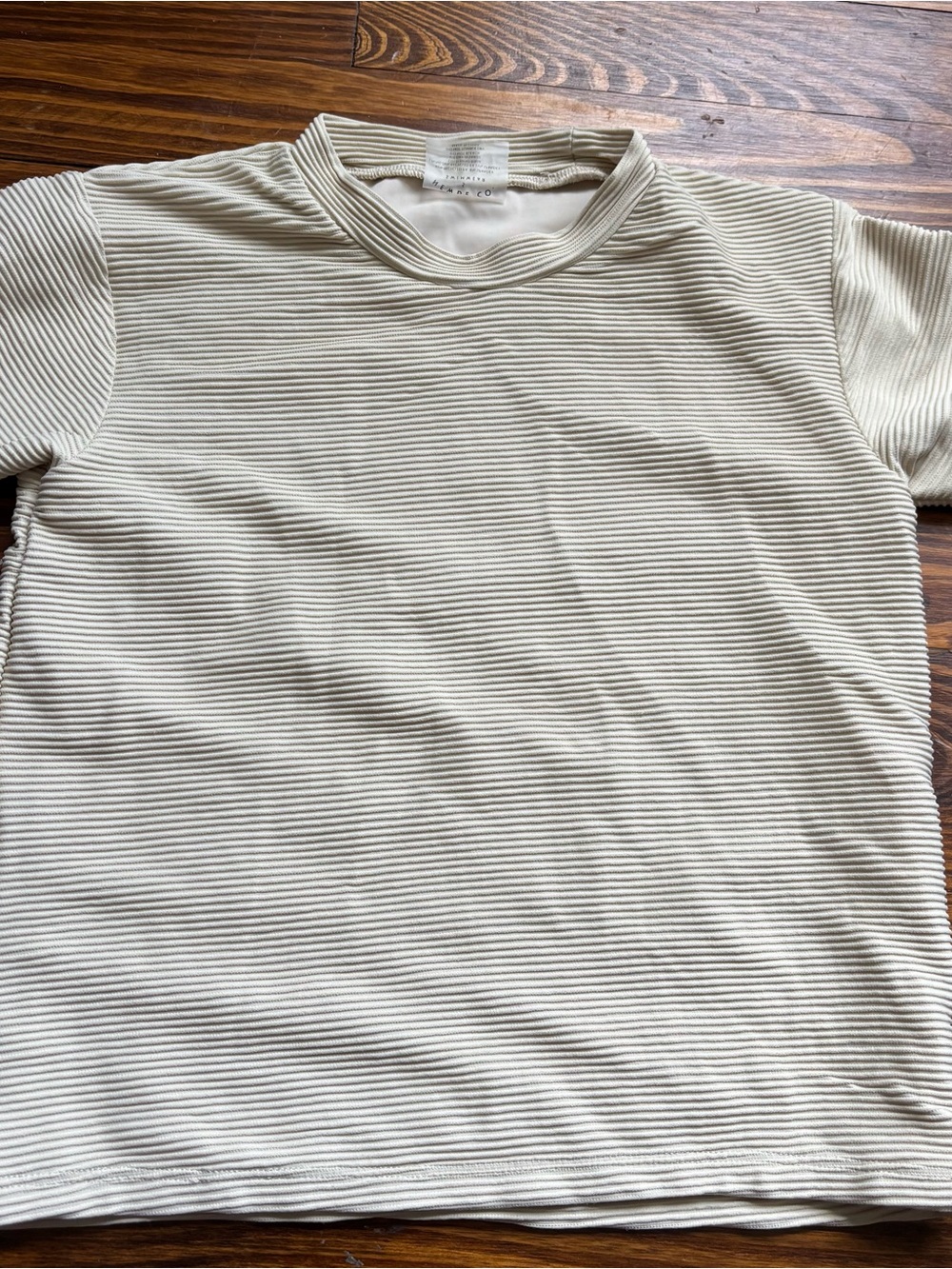 Newde Boys Short Sleeve Swim Tee in Sand Rib